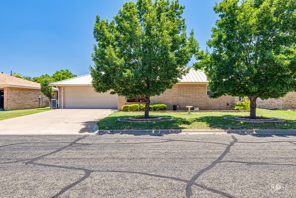 1729 Parkview Dr, San Angelo, New Mexico image 2