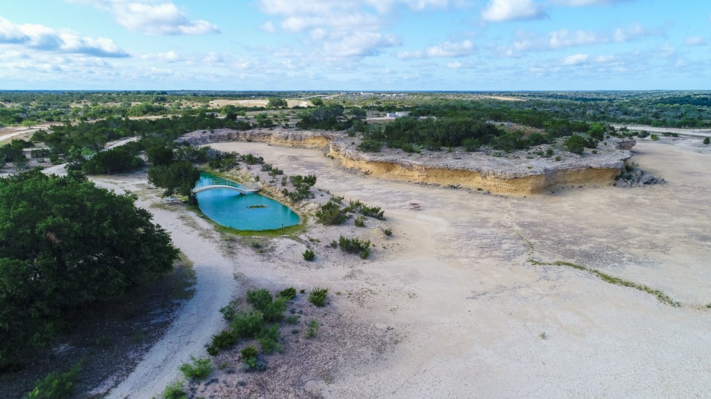 N/A County Rd 102, Ozona, Texas image 37