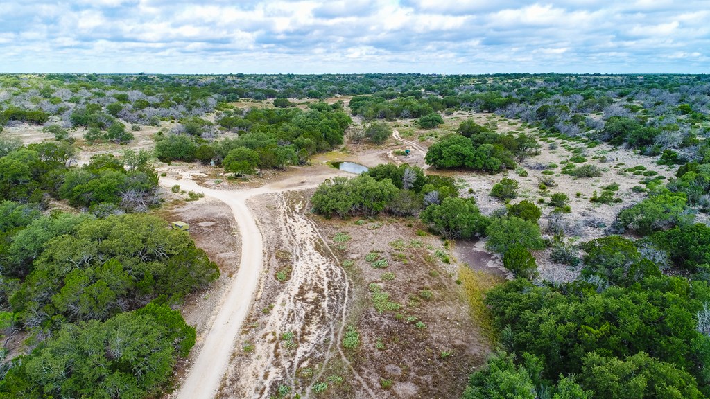 N/A County Rd 102, Ozona, Texas image 21