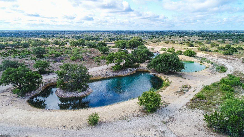 N/A County Rd 102, Ozona, Texas image 35