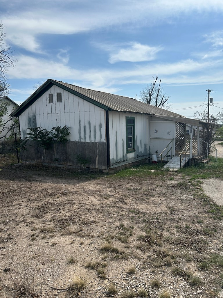 1606 Tayloe Ave, Sonora, Texas image 4