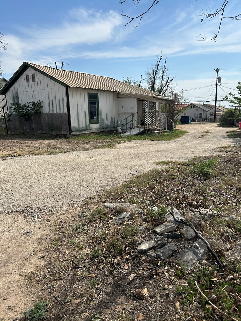 1606 Tayloe Ave, Sonora, Texas image 9