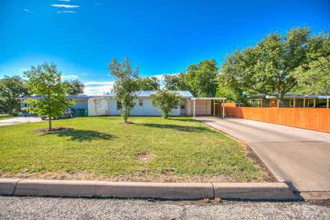 Homes For Sale - 2609 W Harris Avenue<br/> San Angelo, TX 76901