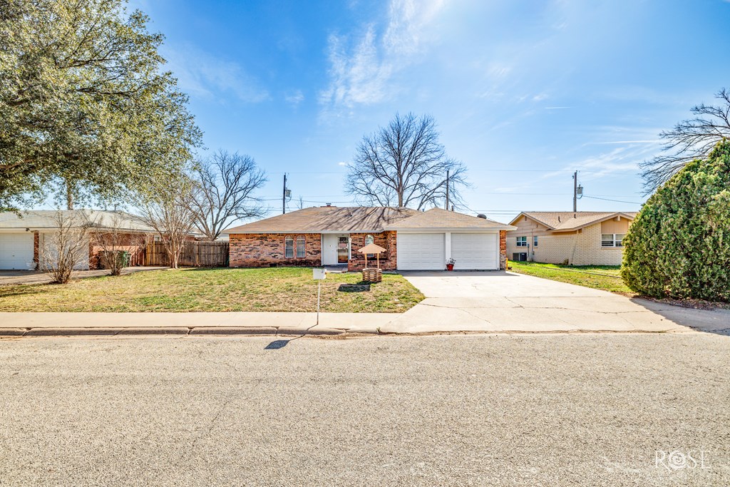 33 Dellwood Dr, San Angelo, Texas image 2