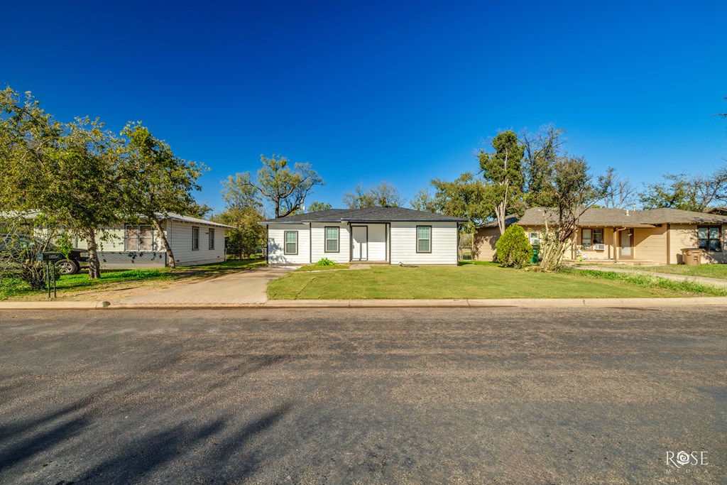 1122 E 20th St, San Angelo, Texas image 3