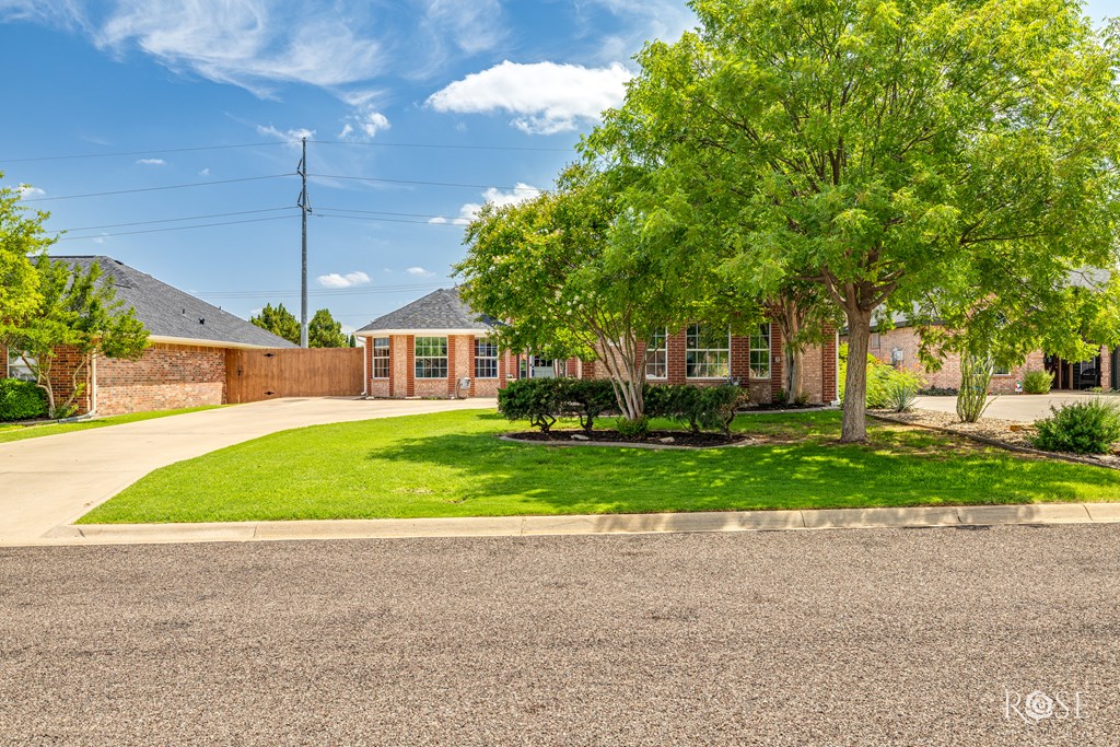 San Angelo, Texas 76901, United States, 3 Bedrooms Bedrooms, ,2 BathroomsBathrooms,Residential,Active,164411