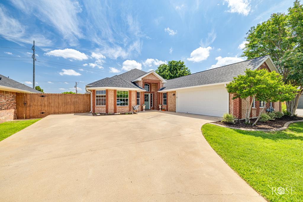 San Angelo, Texas 76901, United States, 3 Bedrooms Bedrooms, ,2 BathroomsBathrooms,Residential,Active,164411