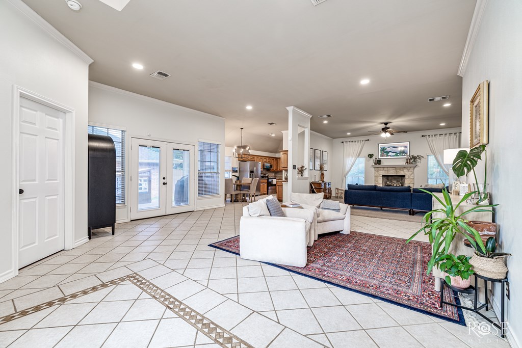 San Angelo, Texas 76901, United States, 3 Bedrooms Bedrooms, ,2 BathroomsBathrooms,Residential,Active,164411