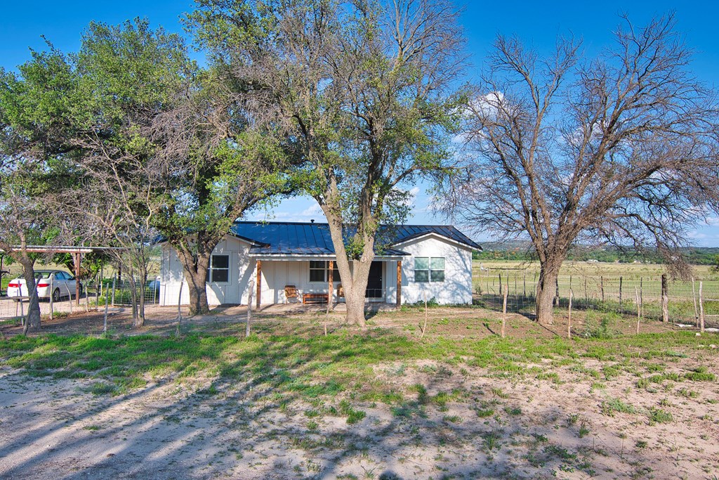 18045 Kenley Lane, Christoval, Texas image 35