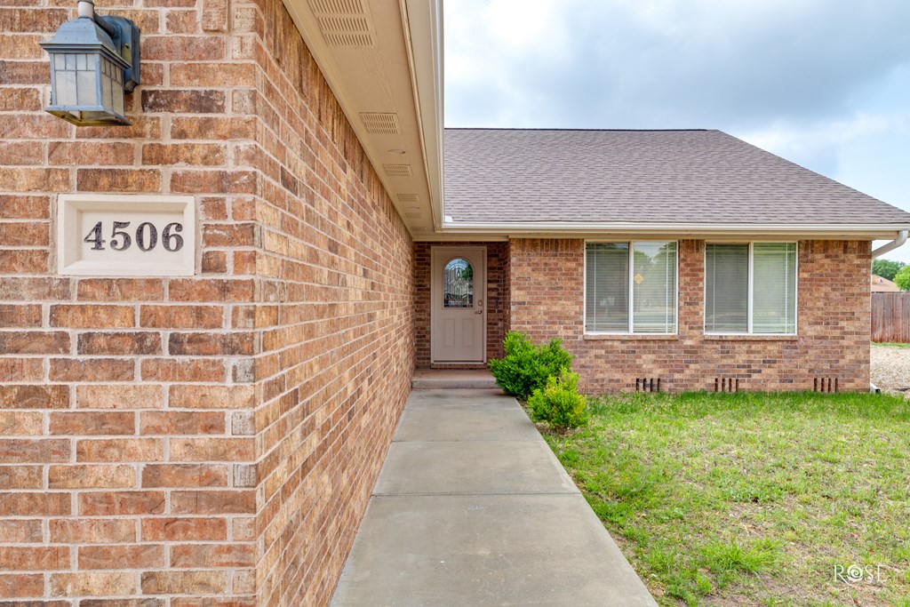4506 Oak Grove Blvd, San Angelo, Texas image 3