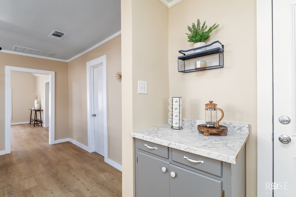 34 W 9th St, San Angelo, Texas image 11