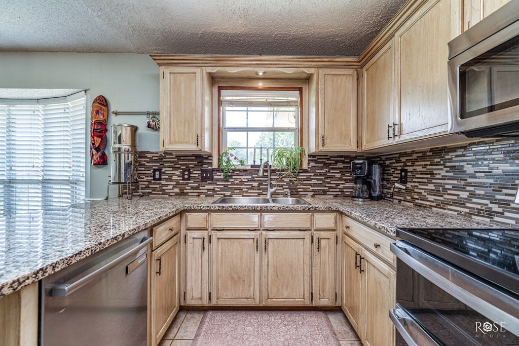 3237 Walnut Hill Dr, San Angelo, Texas image 14