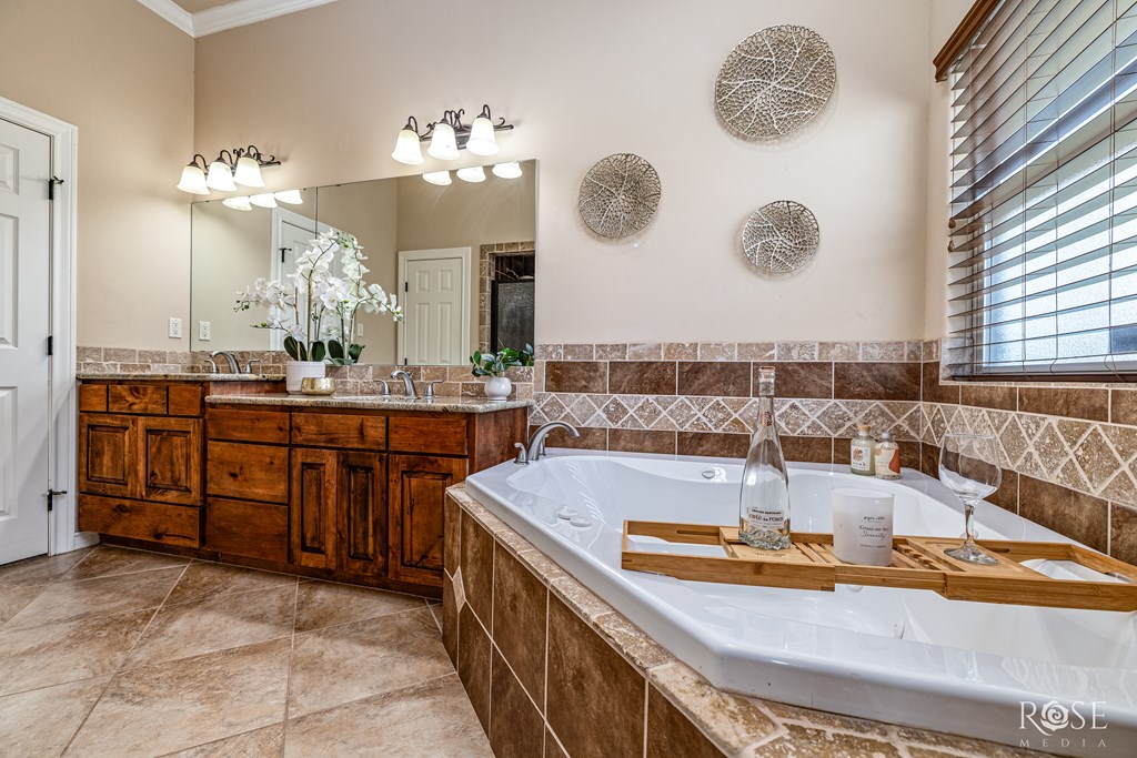 7738 Bison Trail, San Angelo, Texas image 13