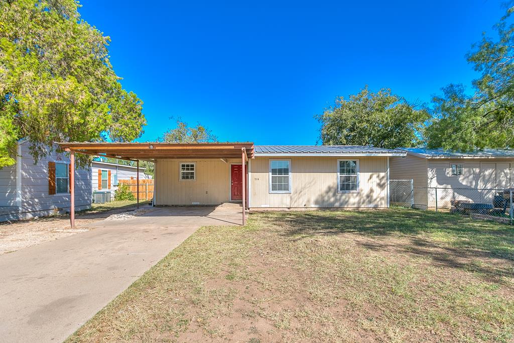 714 N Monroe St, San Angelo, Texas image 1
