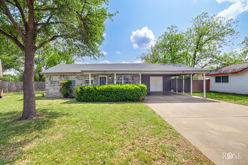 3109 College Hills Circle, San Angelo, Texas image 1