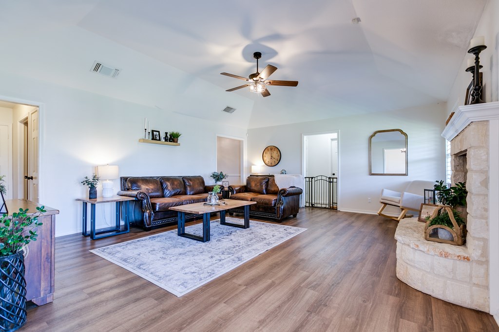 726 Amberton Pkwy, San Angelo, Texas image 11