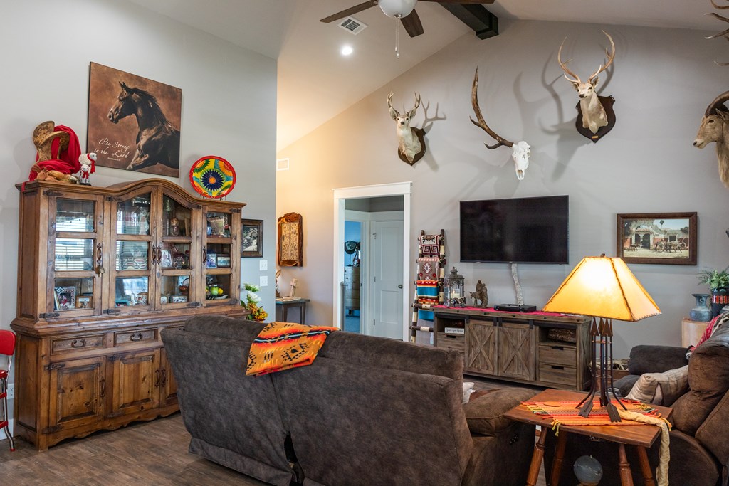 5876 Bridlewood Court, San Angelo, Texas image 4