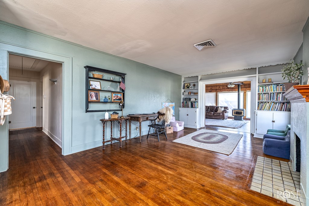 608 E Parkway St, San Angelo, Texas image 4