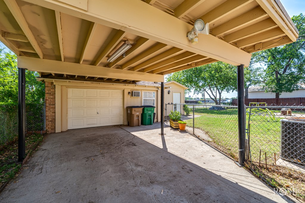 608 E Parkway St, San Angelo, Texas image 29
