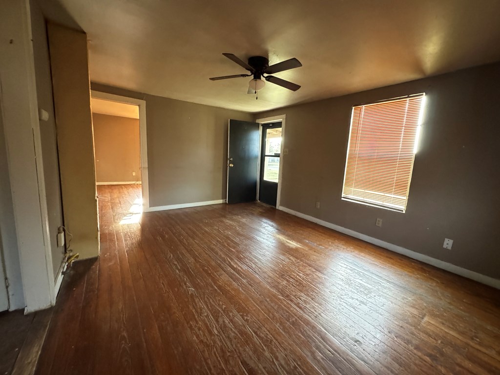 1829 Spaulding St, San Angelo, Texas image 4