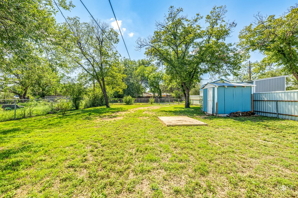 1313 N Garfield St, San Angelo, Texas image 19