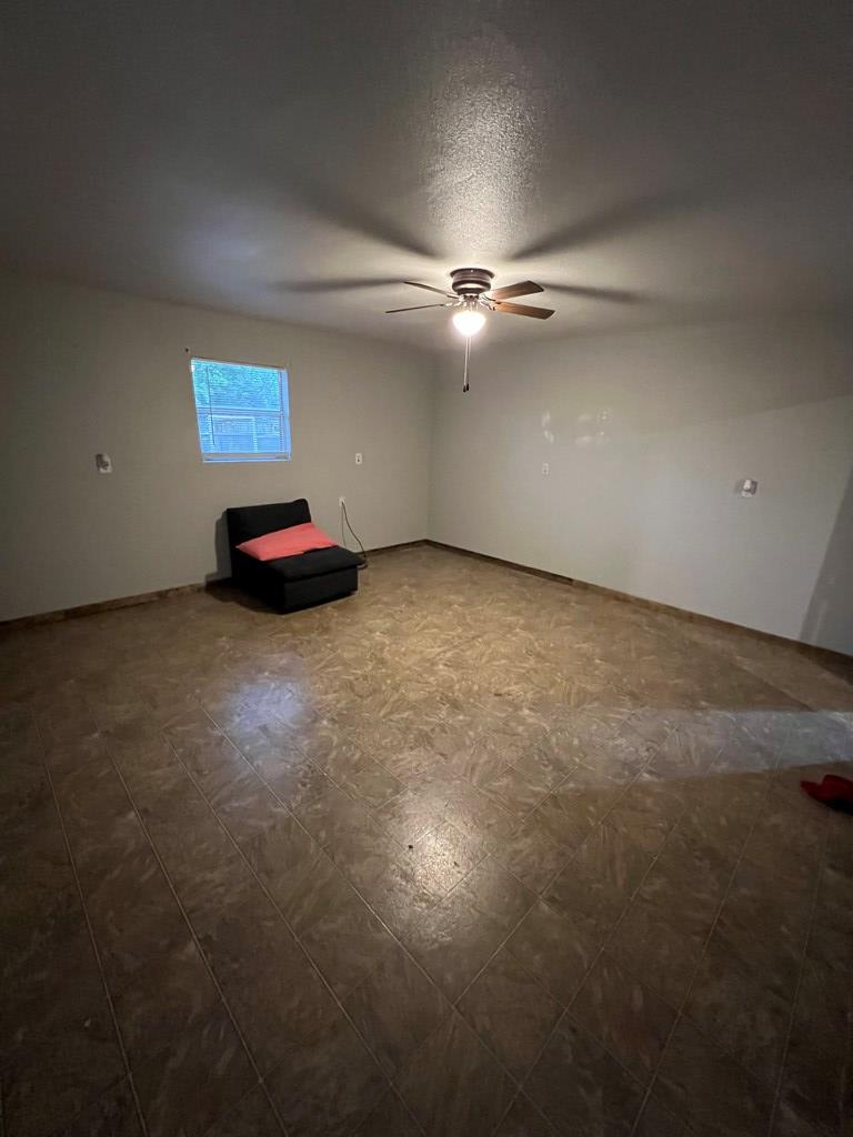 207 Ave J, Ozona, Texas image 7