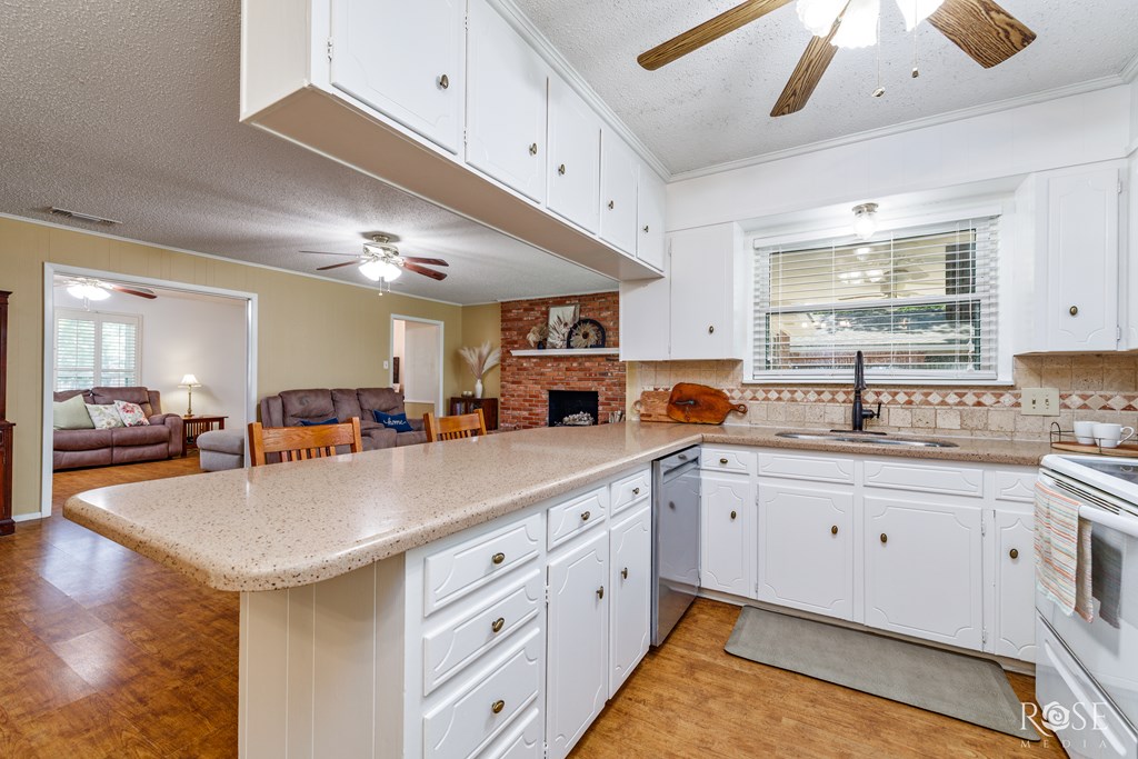 2713 Canyon Creek Dr, San Angelo, Texas image 12
