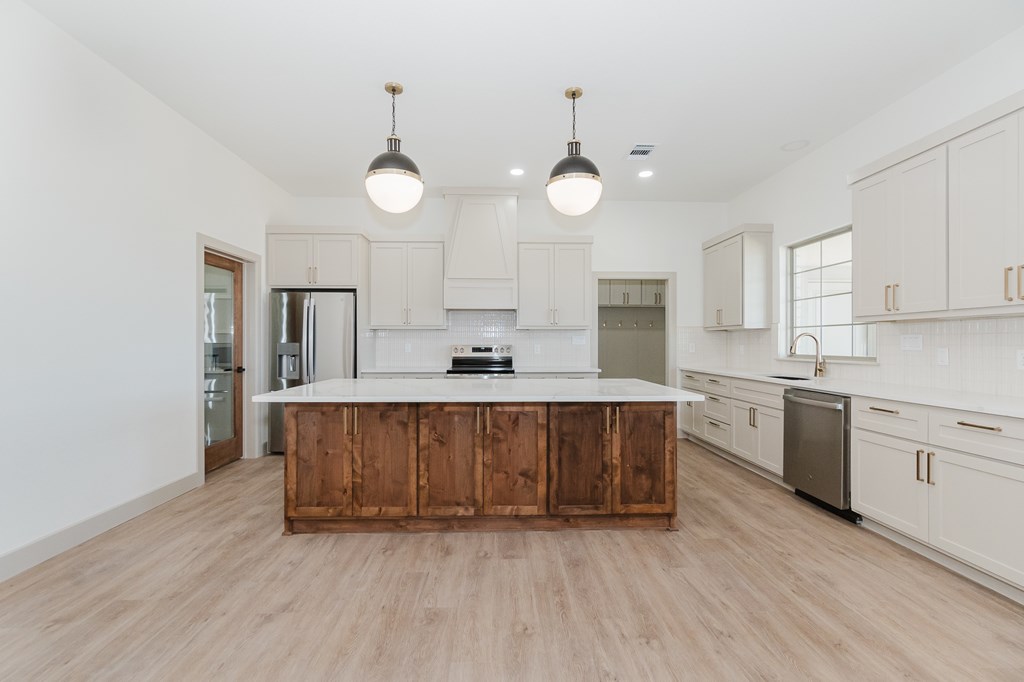 309 Spur Dr, Sterling City, Texas image 6