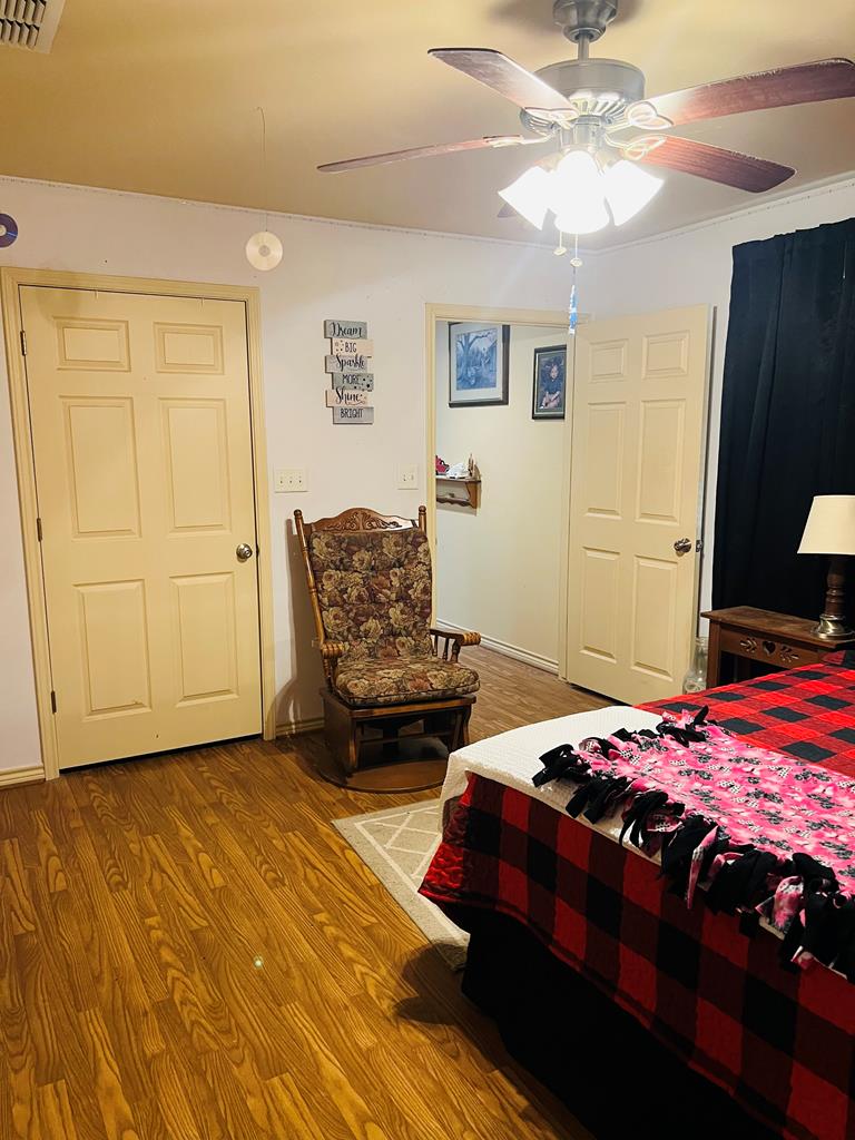 114 Nogales Circle, Junction, Texas image 10