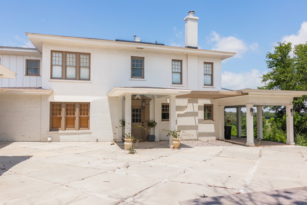 610 W Ave C, San Angelo, Texas image 4