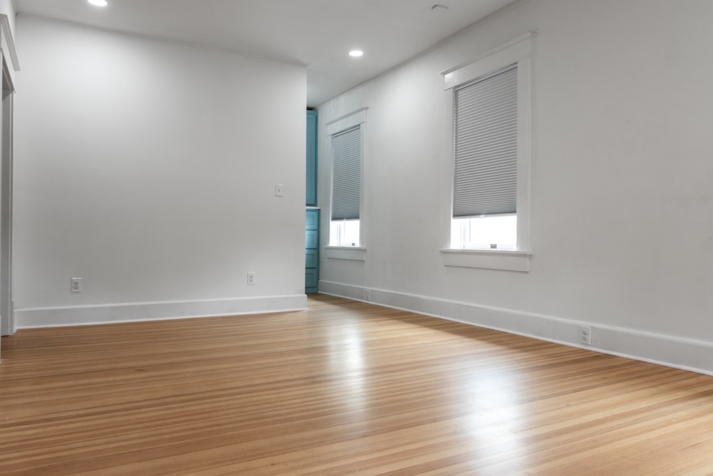 610 W Ave C, San Angelo, Texas image 34
