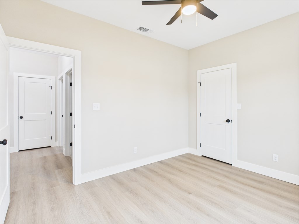 1942 Pine Valley St, San Angelo, Texas image 23