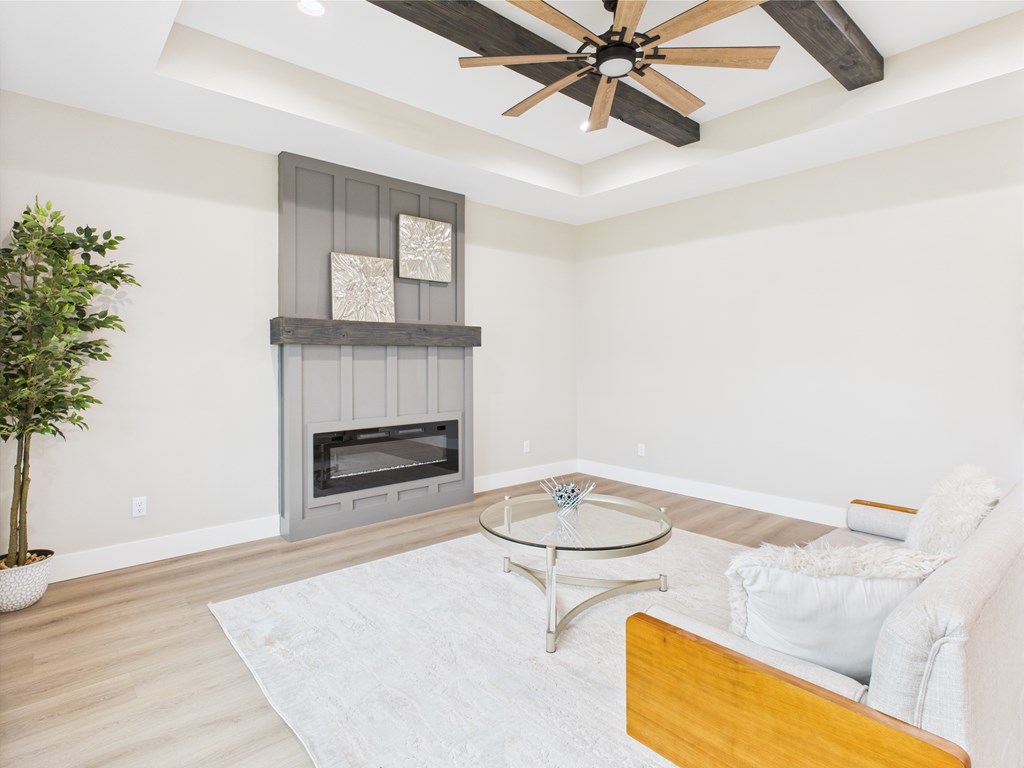 1942 Pine Valley St, San Angelo, Texas image 3
