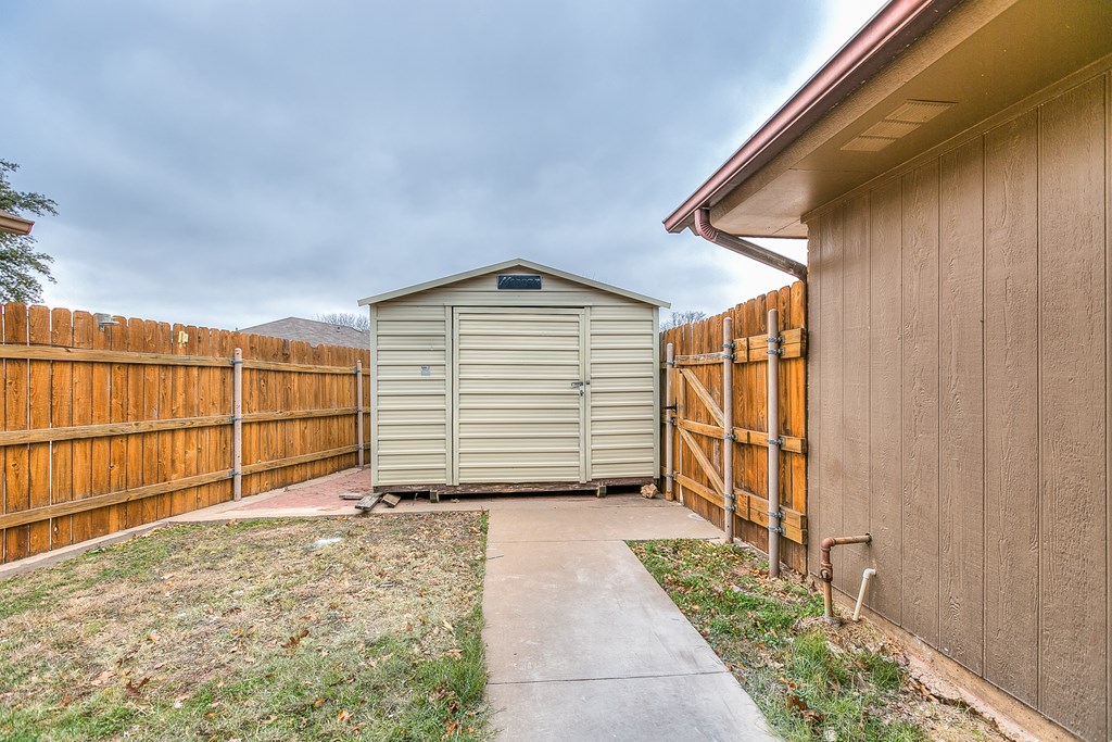 4425 Winterberry Lane, San Angelo, Texas image 31