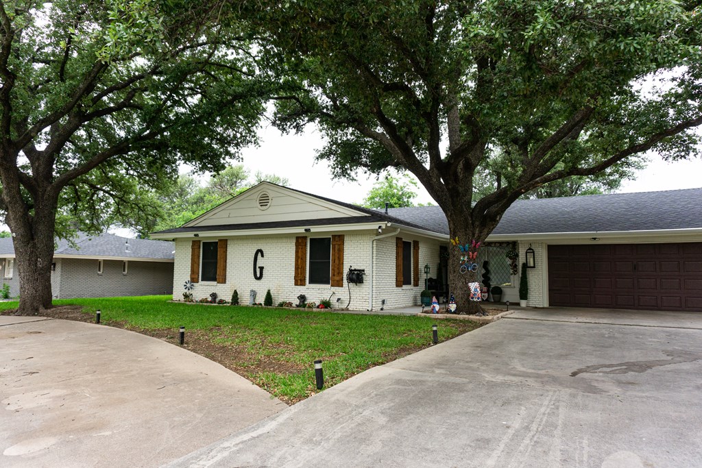 1917 S A&m Ave, San Angelo, Texas image 3