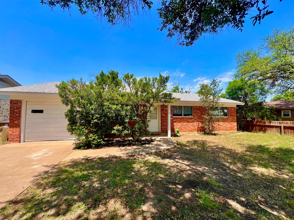 1013 Wynne Ave, San Angelo, Texas image 2