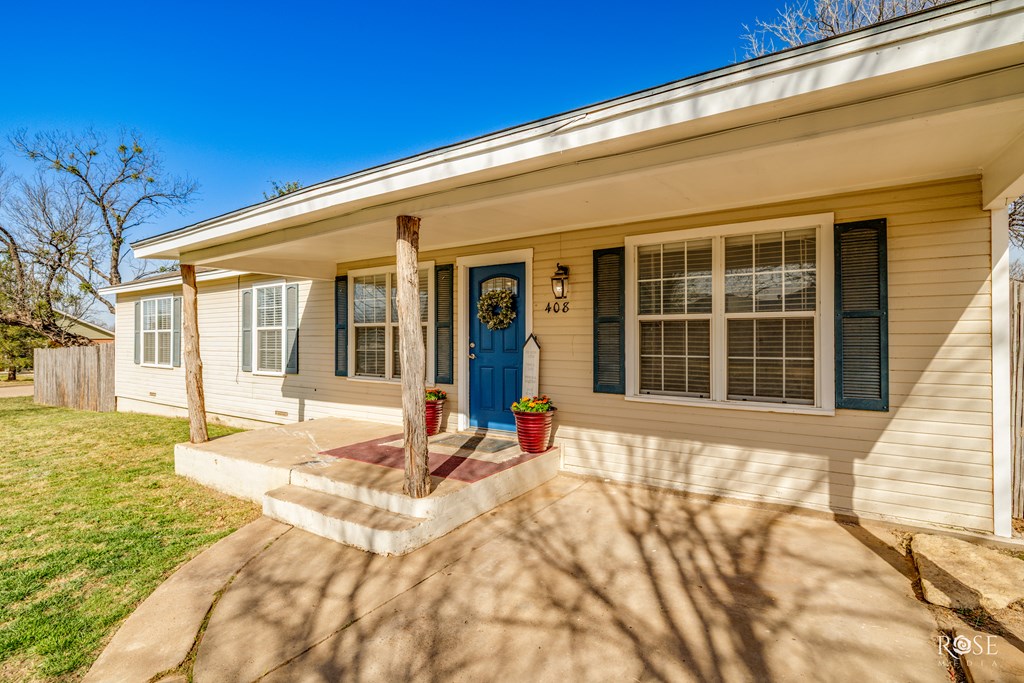 408 Murrell Ave, Ballinger, Texas image 6