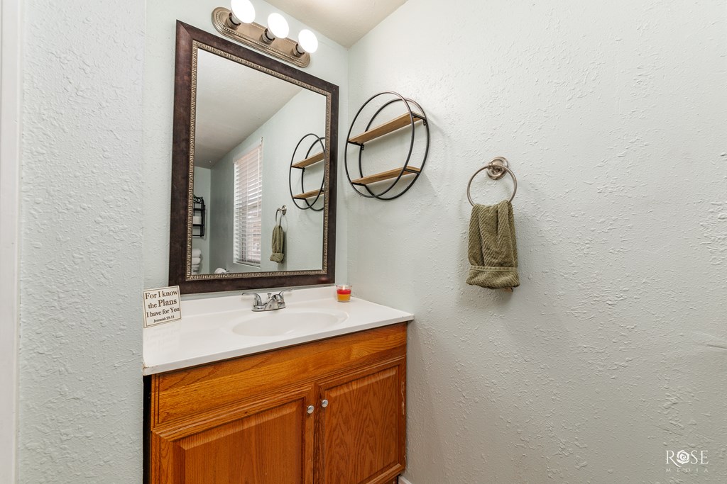 408 Murrell Ave, Ballinger, Texas image 17