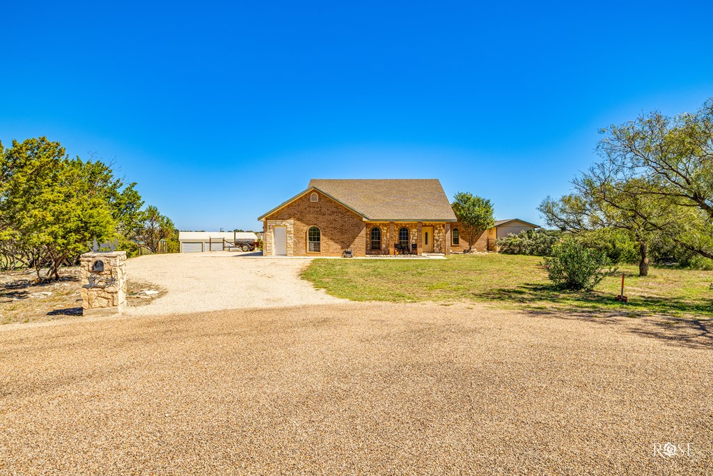 3022 Venado Court, Christoval, Texas image 5