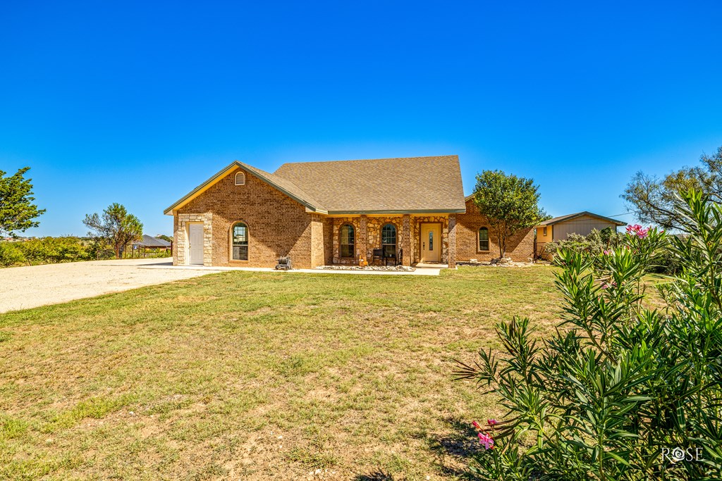 3022 Venado Court, Christoval, Texas image 8