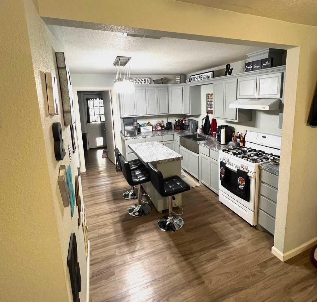 902 Severn St, Rankin, Texas image 2