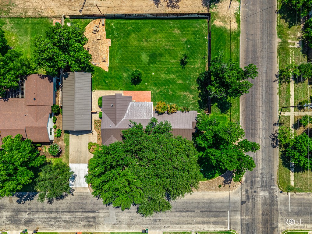 1322 S Monroe St, San Angelo, Texas image 39