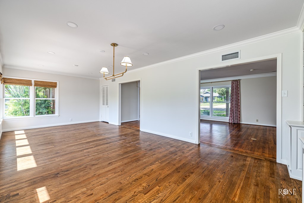 1322 S Monroe St, San Angelo, Texas image 2