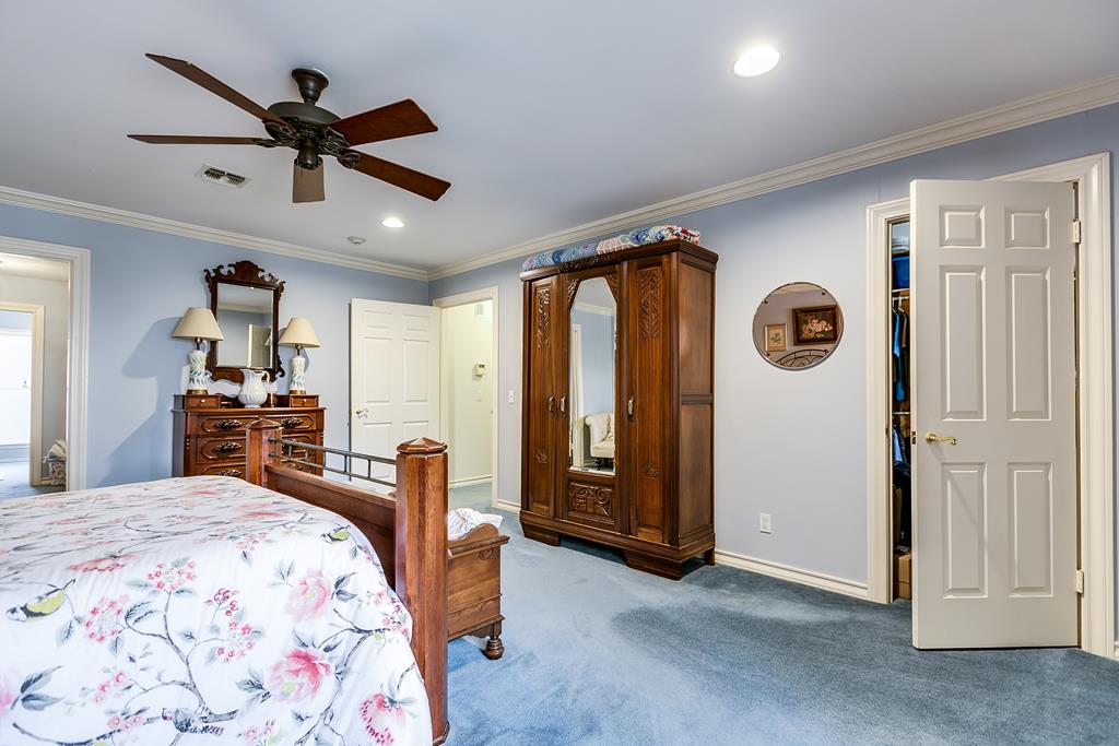 2332 Sul Ross St, San Angelo, Texas image 33