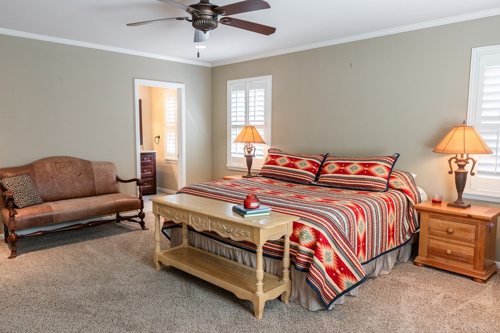 2627 Live Oak St, San Angelo, Texas image 37