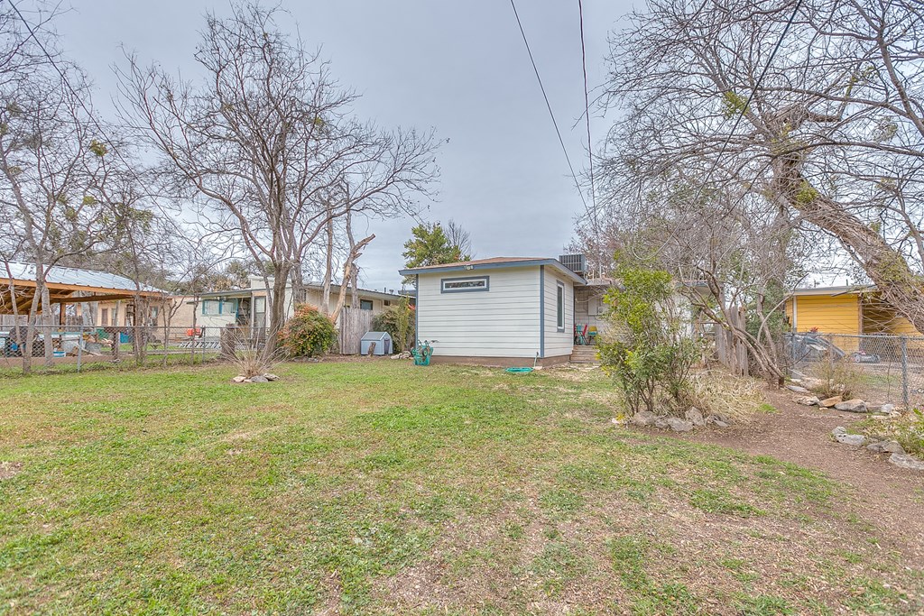 2531 W Harris Ave, San Angelo, Texas image 26