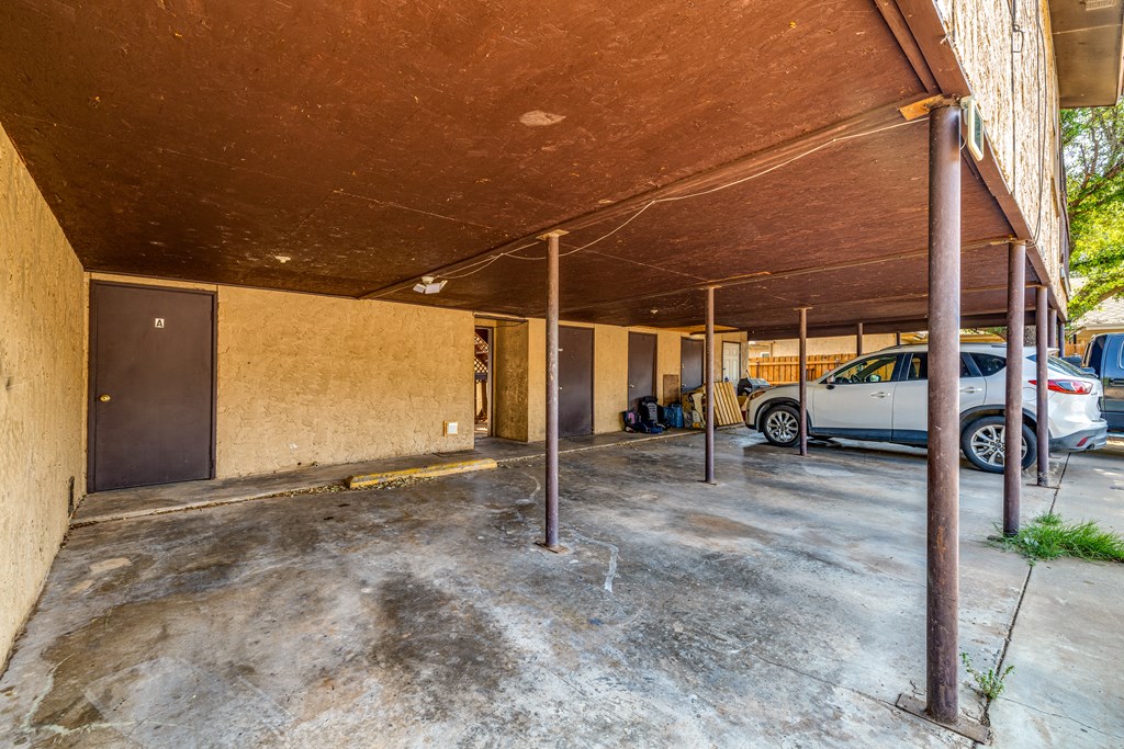 San Angelo, Texas 76904, United States, 8 Bedrooms Bedrooms, ,Residential,Active,56025