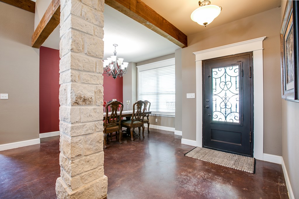 2030 Silver Creek Court, San Angelo, Texas image 8