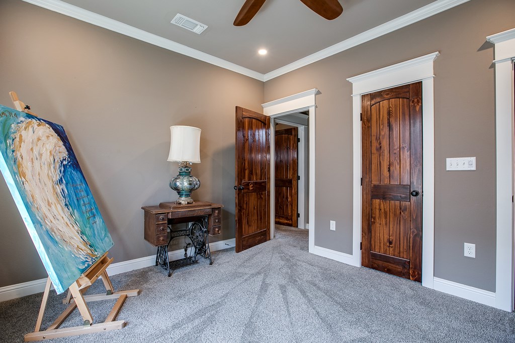 2030 Silver Creek Court, San Angelo, Texas image 28