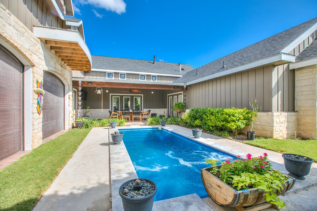2030 Silver Creek Court, San Angelo, Texas image 37